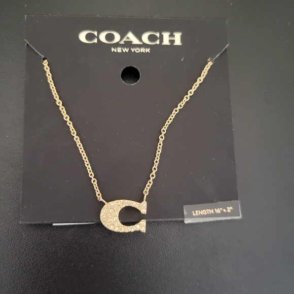 Coach Design Necklace - Picture 4 of 6